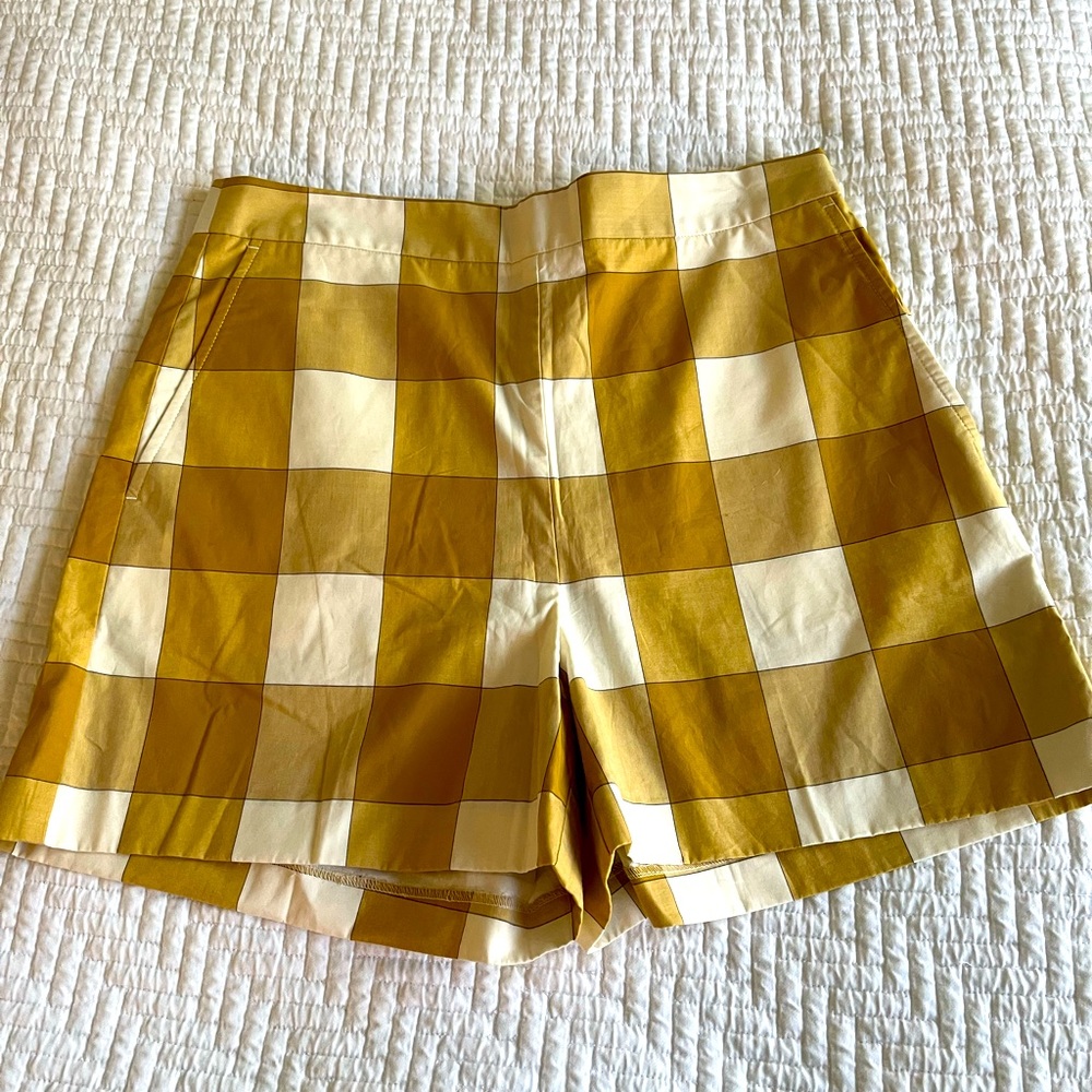 NWT Ann Taylor Plaid shorts, very cute with a retro vibe